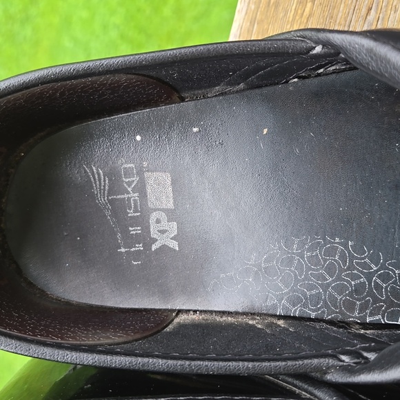 Dansko XP Womens Scrub Clogs Black Patent 39 8.5 To 9 - Picture 2 of 6